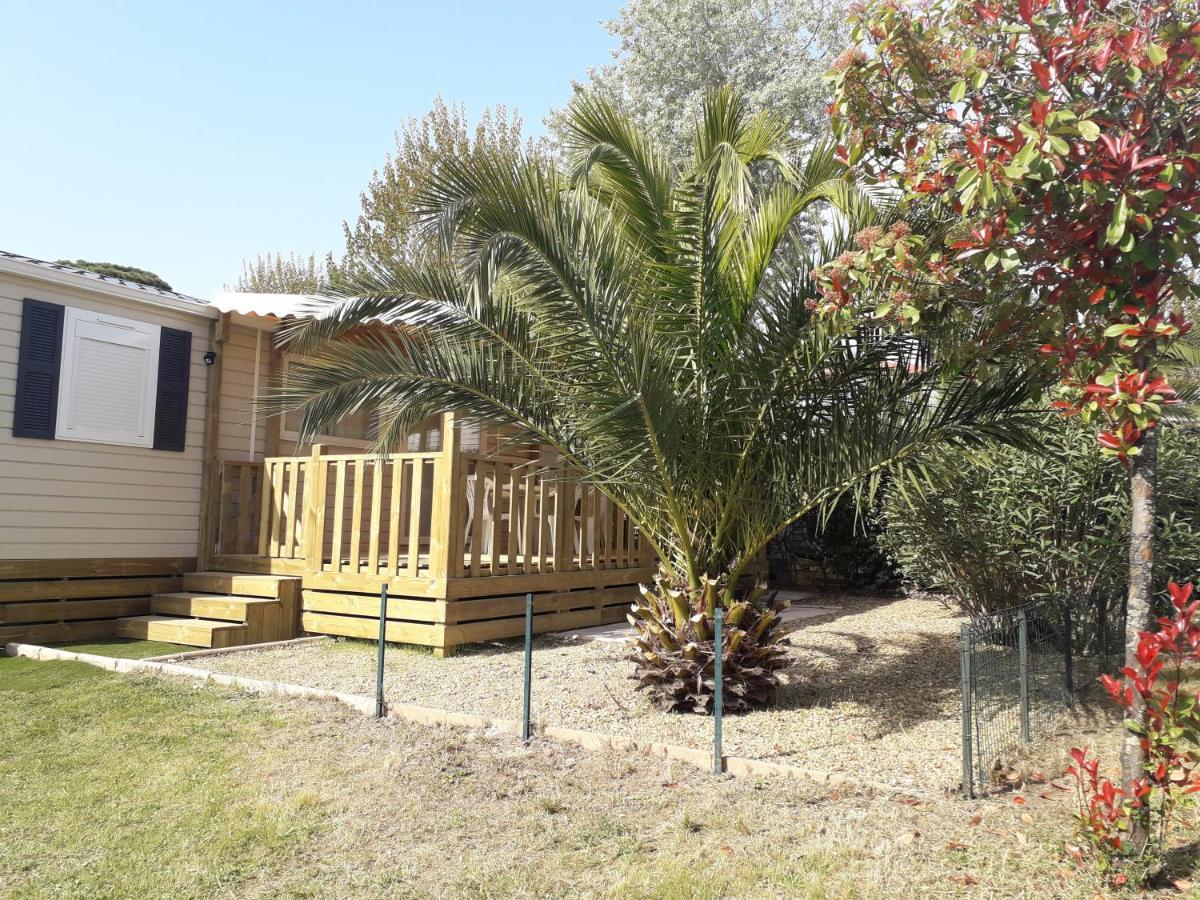 Mobil Home Neuf 2 Chambres 6 Personnes Saint Aygulf Plage Frejus Exterior photo