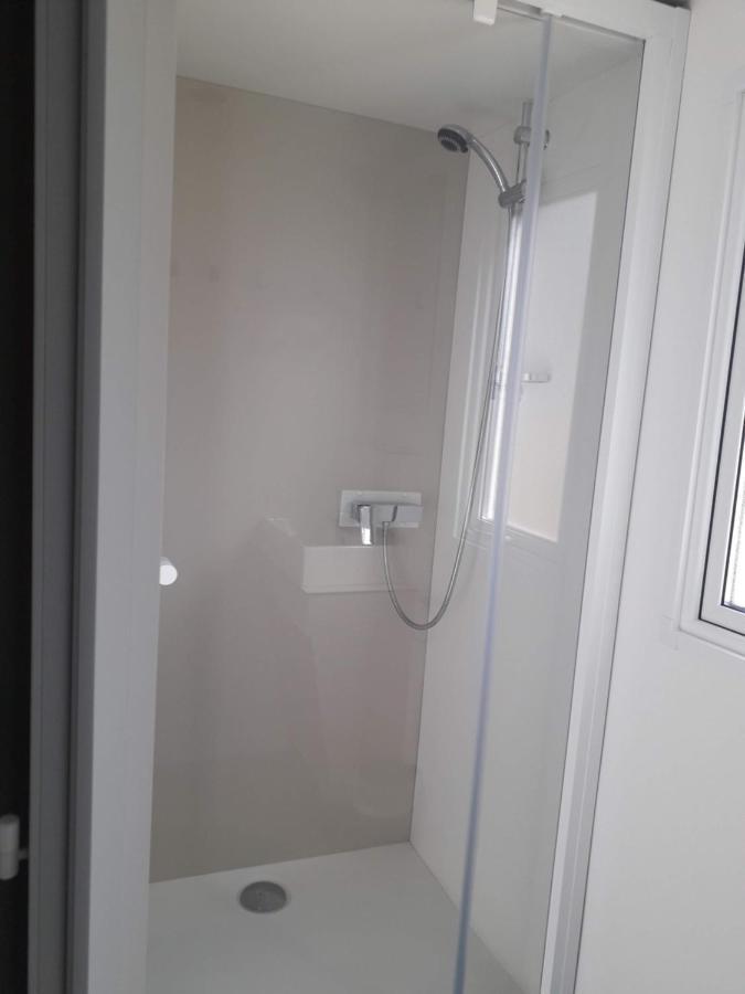 Mobil Home Neuf 2 Chambres 6 Personnes Saint Aygulf Plage Frejus Exterior photo